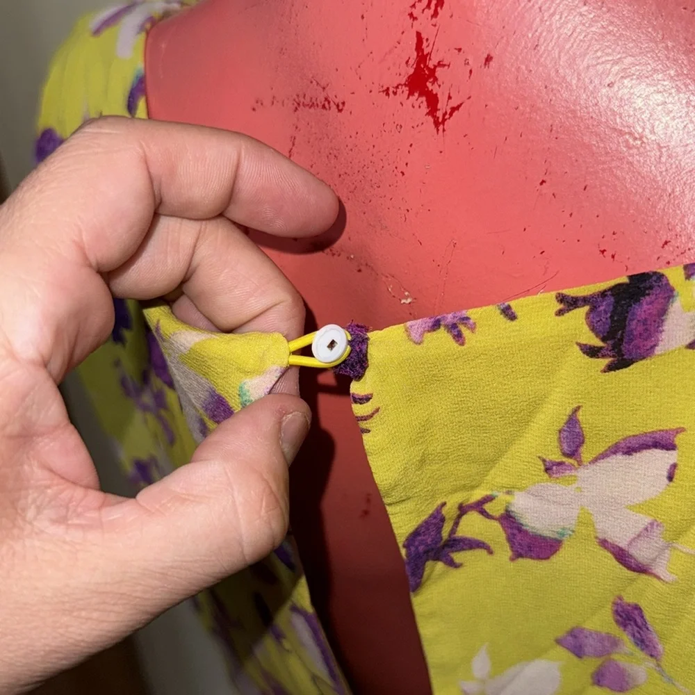 Alice + Olivia Yellow Floral silk, lined Dress with Purple Accents medium